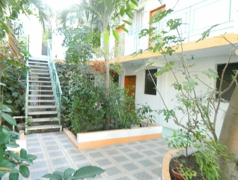 Le Gou-T Hotel S.A. Saint-Marc